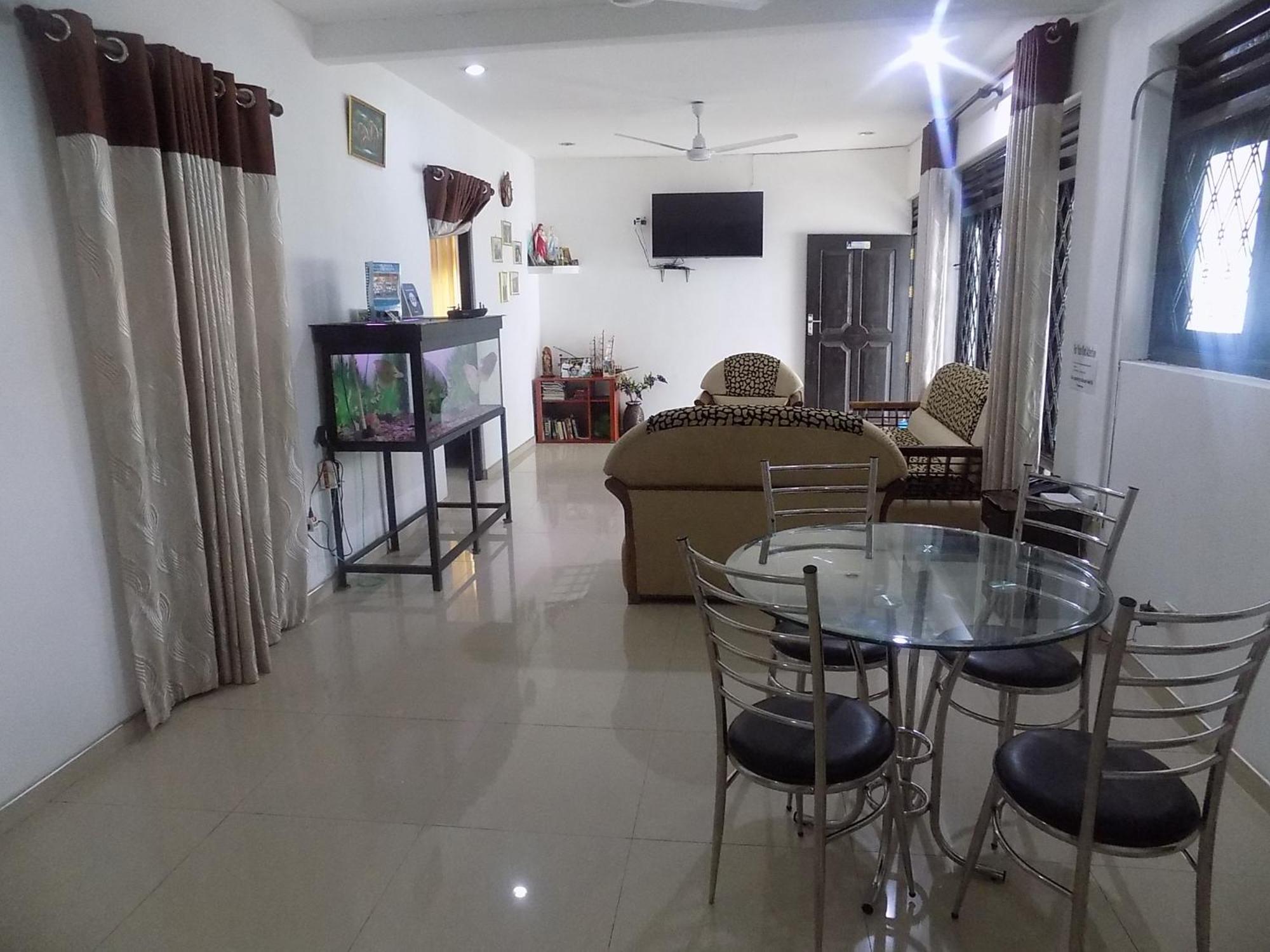 Alexandra Family Villa Negombo Exterior foto